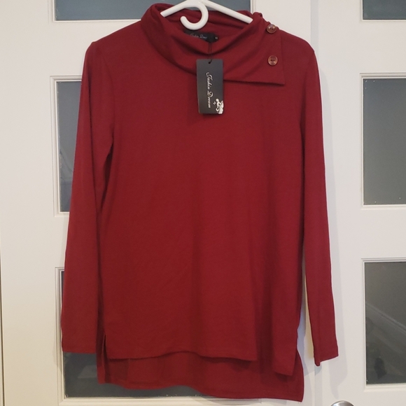 Top - Picture 1 of 3